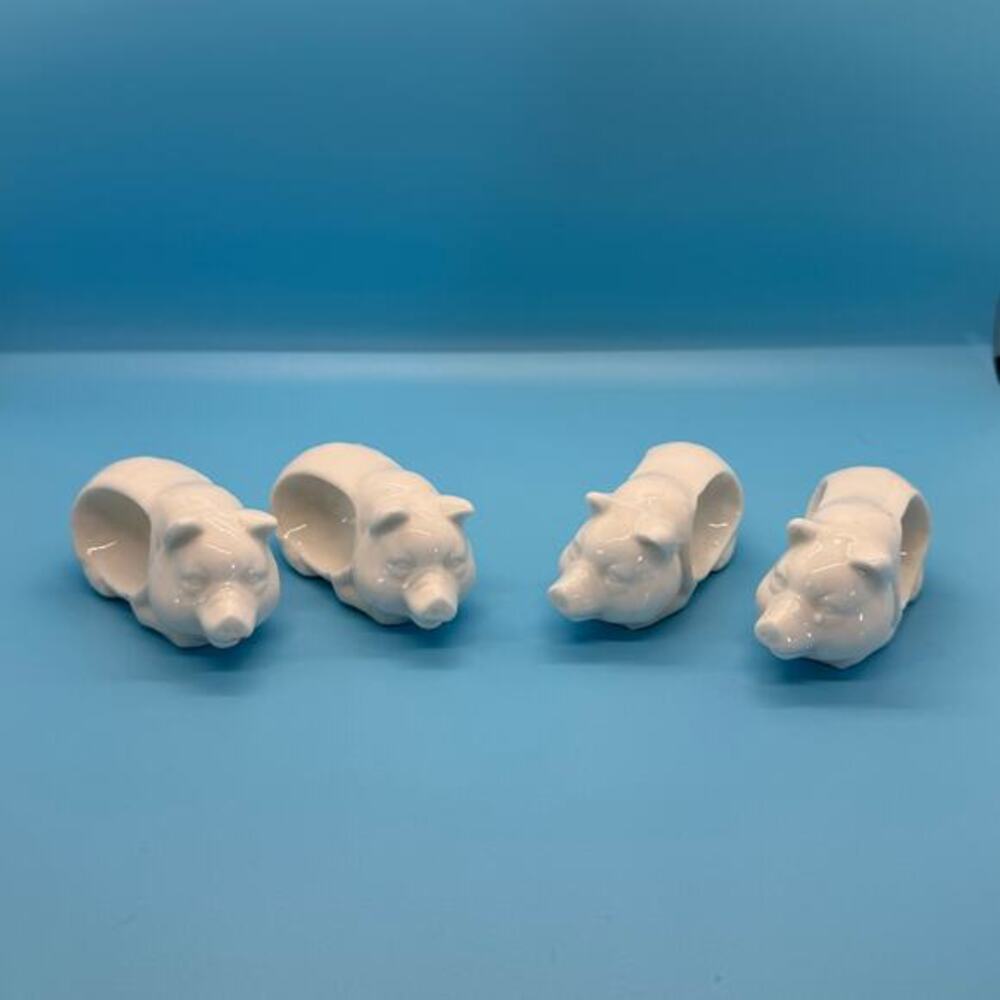 Shafford White Ceramic Pig Napkin Rings Set of 4 Farmhouse Country Kitchen Table